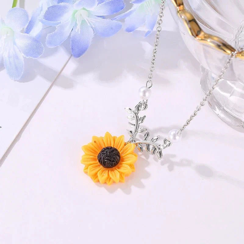 Maliben | Summer Sunflower Dainty Necklace