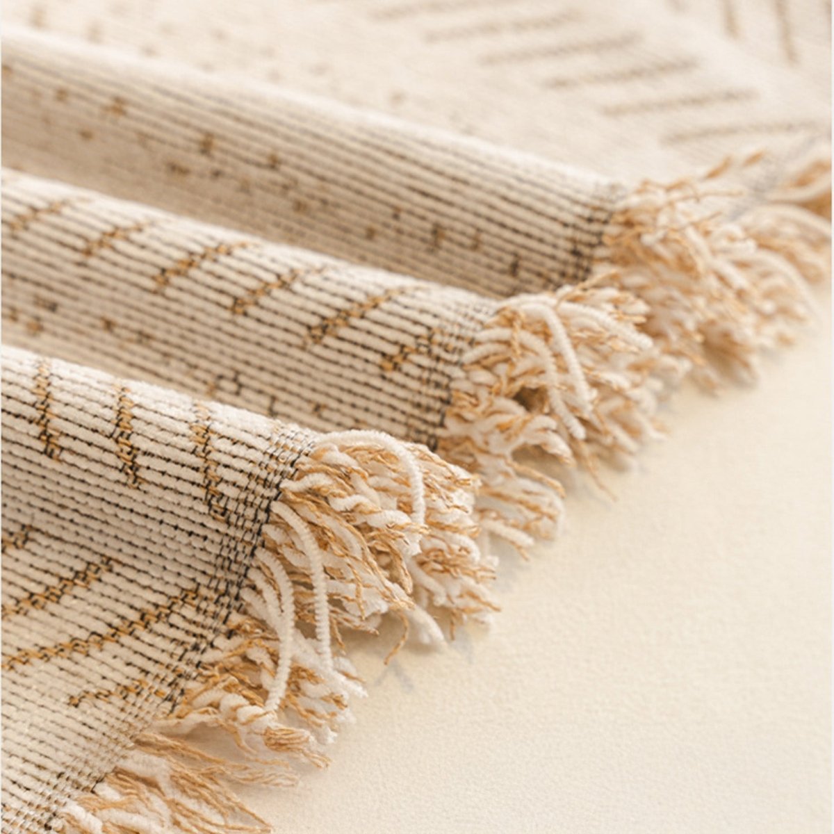 Maliben | TexturaHome – Scratch-resistant chenille sofa cover