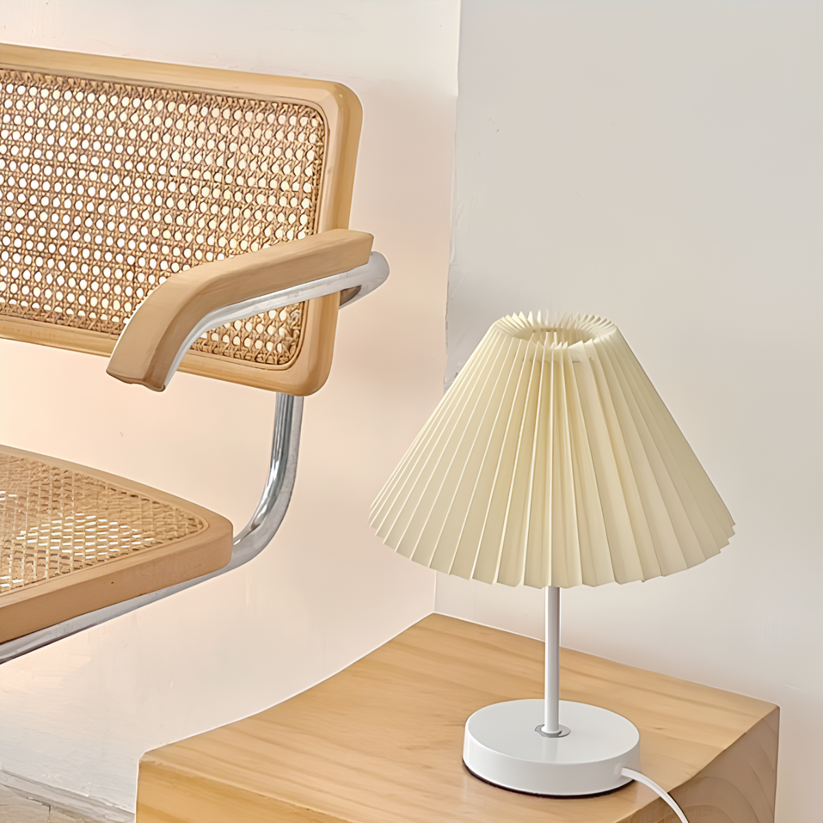 Maliben | Pleatique Table Lamp