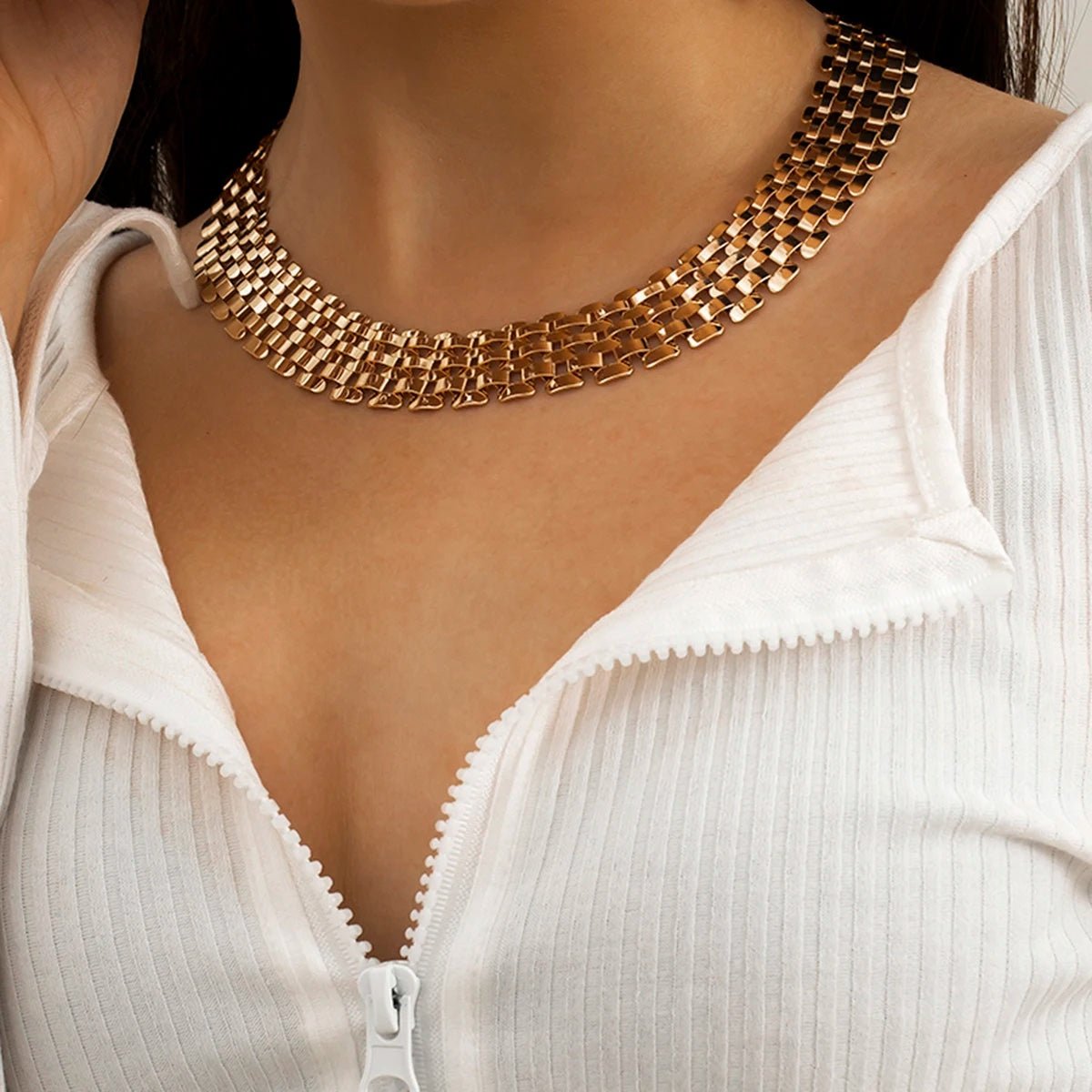 Maliben | Wide Flow Flat Chain Choker Necklace