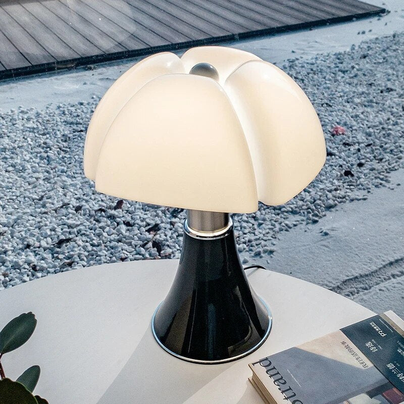 Maliben | Stylish Flower Table Lamp – Fleur