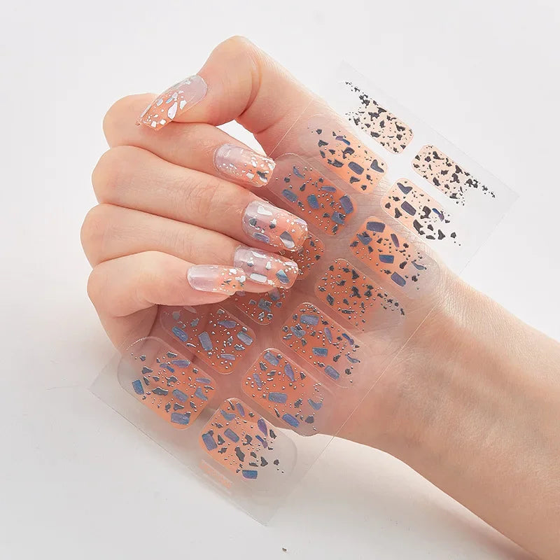 Maliben | Glitznail – Festive Christmas Nails Quick, Complete Without Salon