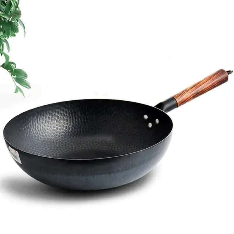 Maliben | Authentic Handmade Iron Wok – Premium Quality With Wooden Lid