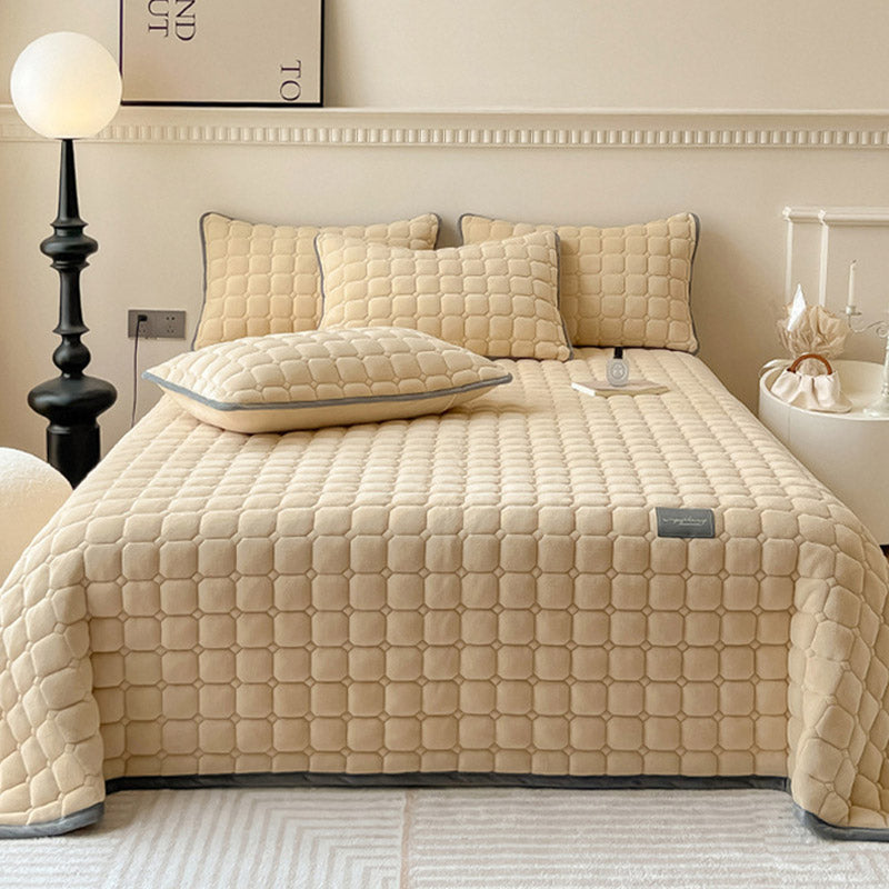 Maliben | Modern Soft Throw Blanket with Square Texture – Stylish Fluffy Bed & Sofa Cover