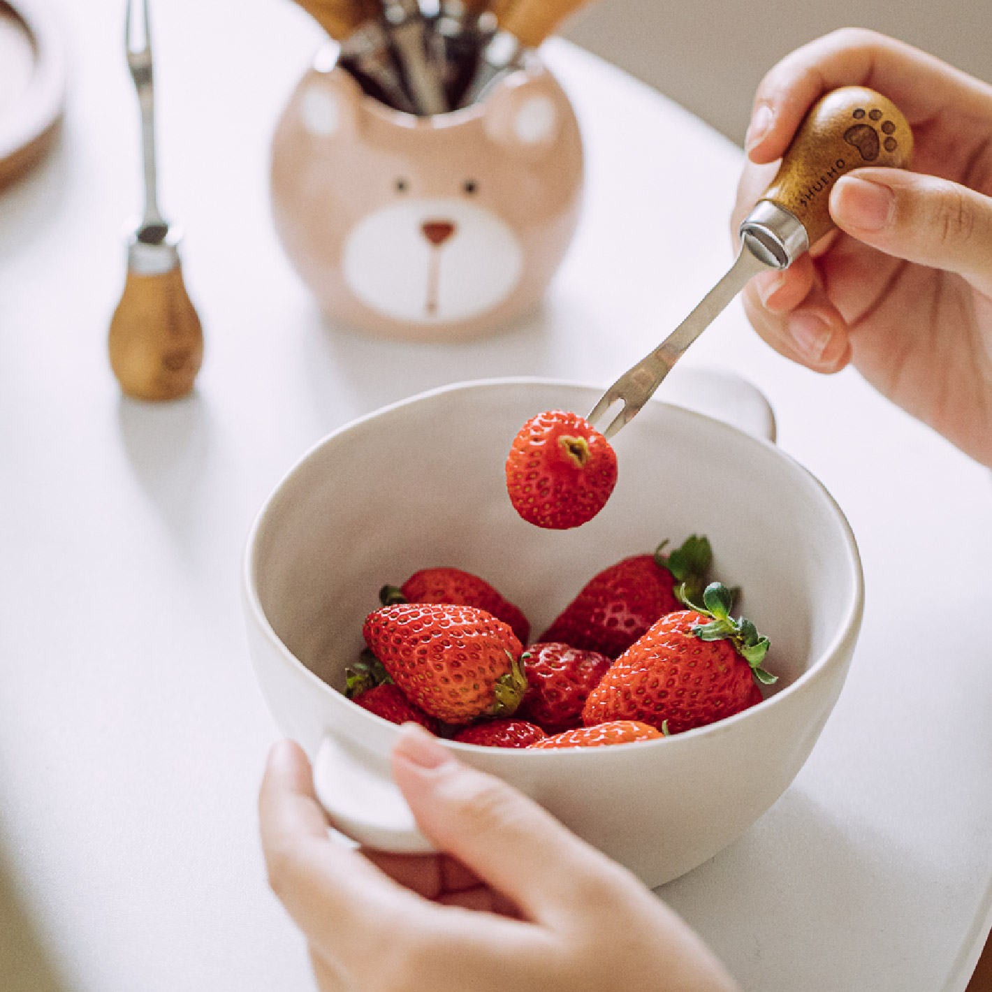 Maliben | Foldable Quick-Drain Basket With Rotating Lid