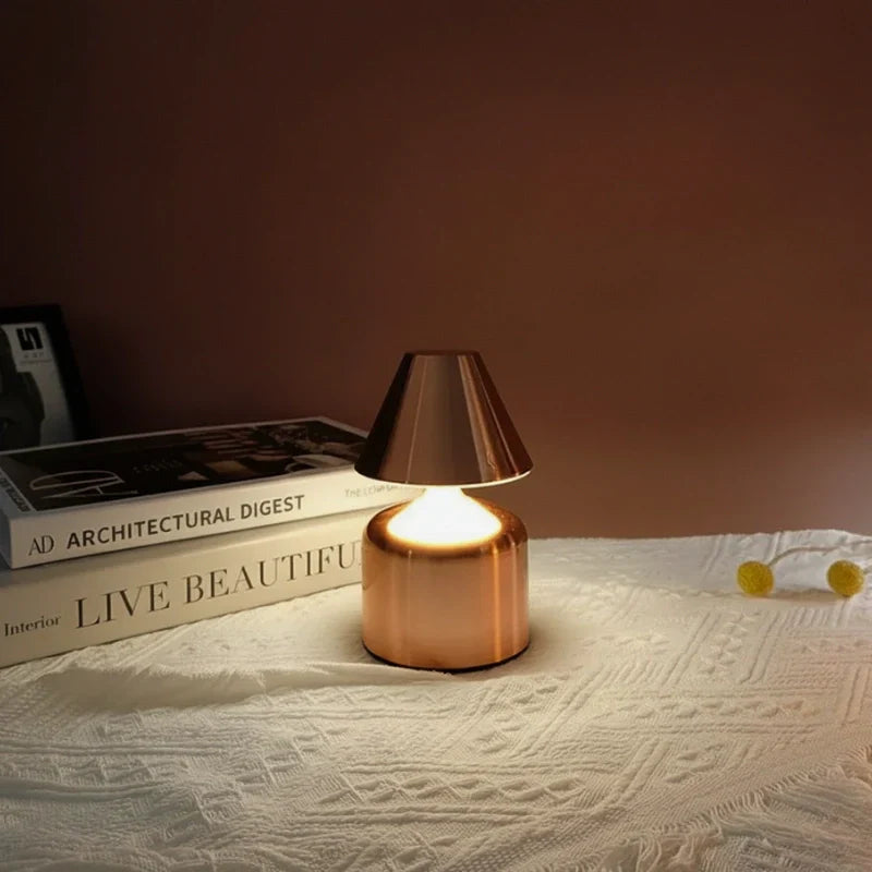 Maliben | Auralis Table Lamp