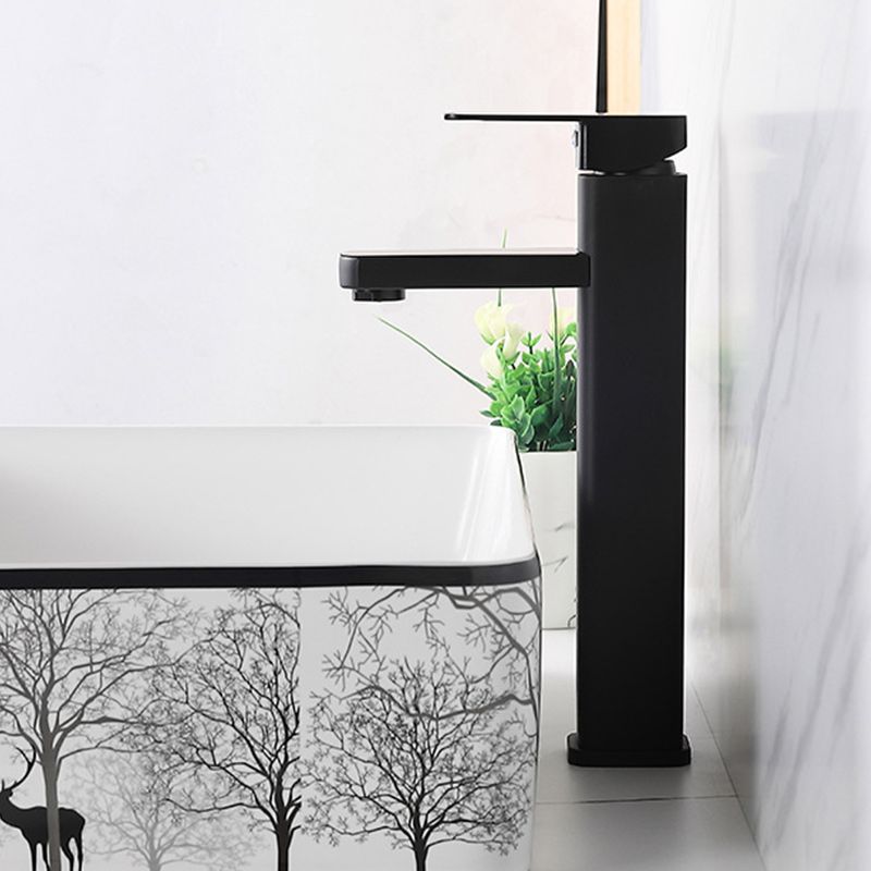 Maliben | Contemporary Sink Faucet Digital Display Monochrome Low Arch Basin Bathroom Sink
