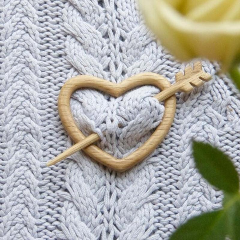 Maliben | Sweet Animal Brooch Made Of Wood