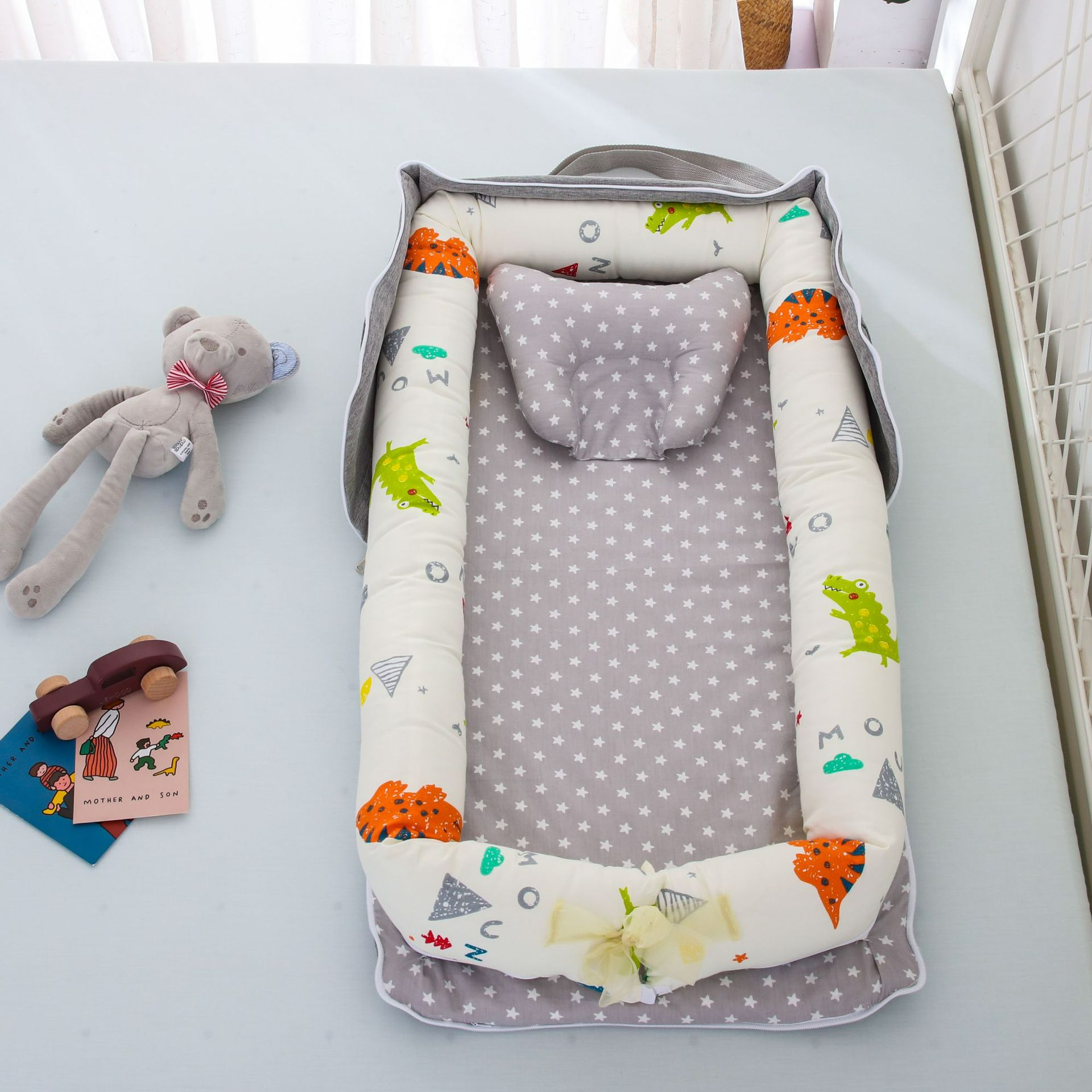 Maliben | Portable And Foldable Baby Bed With Pillow