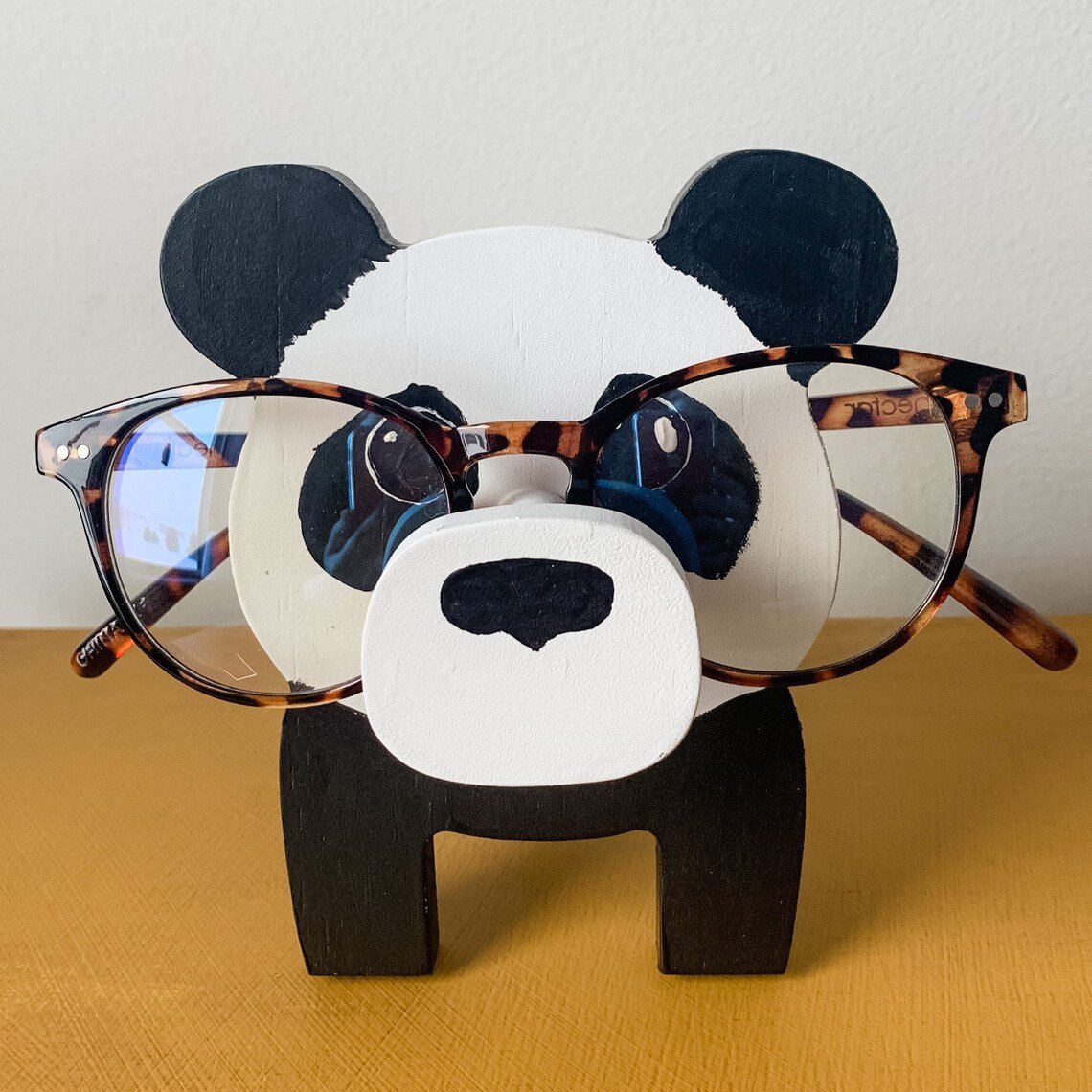 Maliben | Wooden Glasses Stand With Animals