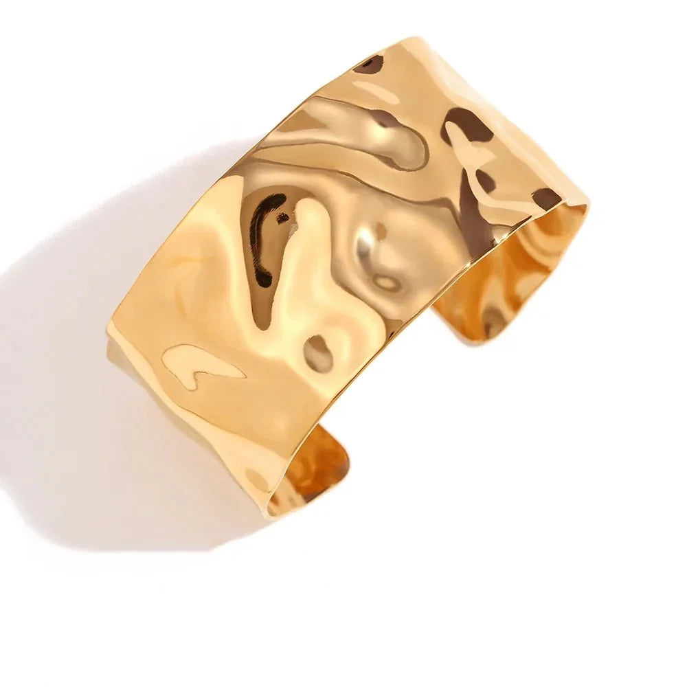 Maliben | 18k Hammered Texture Bangle Bracelets