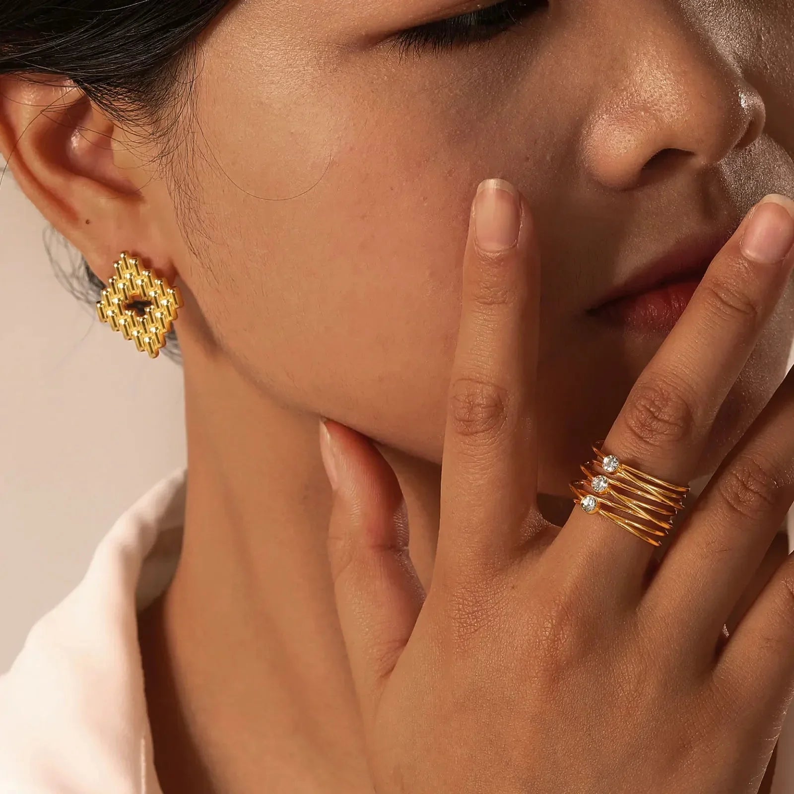 Maliben | 18k Multi Layered Triple Diamond Rings