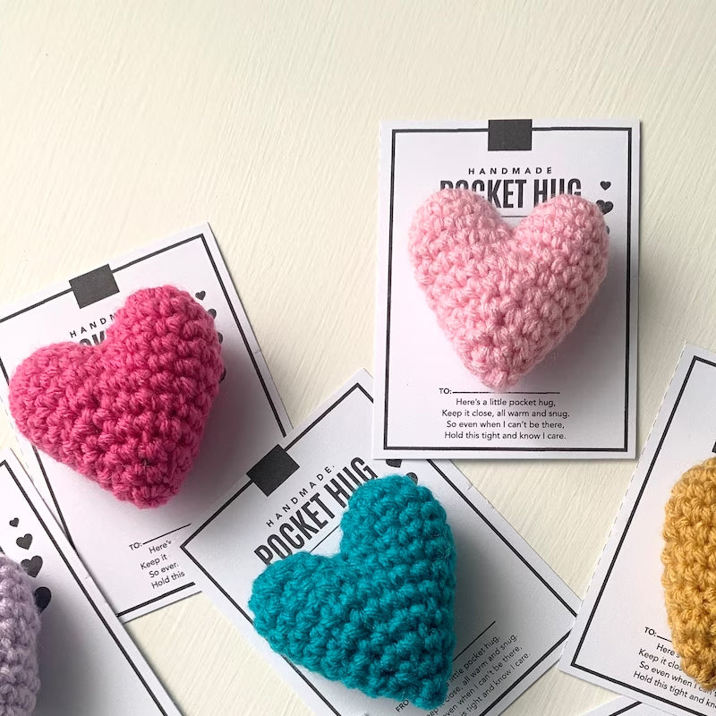 Maliben | Crocheted Heart Bag Hug