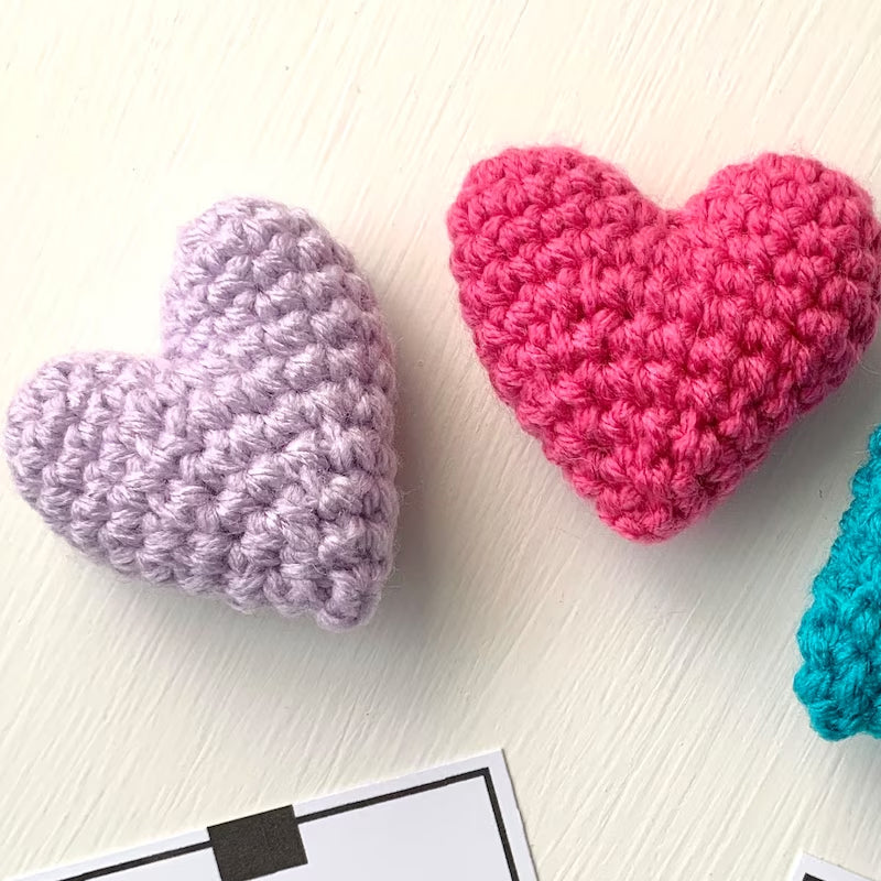 Maliben | Crocheted Heart Bag Hug