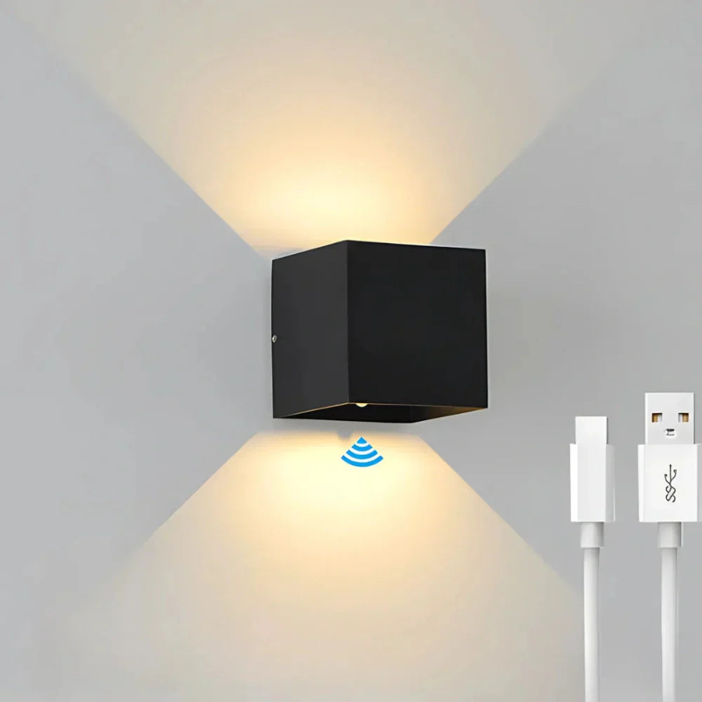 Maliben | Adjustable Wall Light