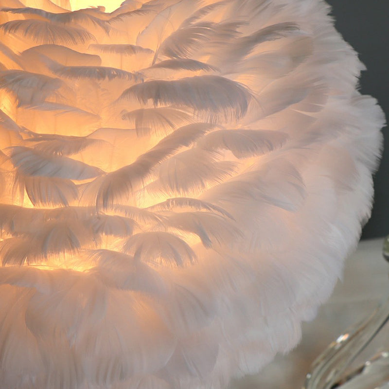 Maliben | Romantic Featherbeam - Modern Feather 1-Light Bed Lamp With Crystal Decor