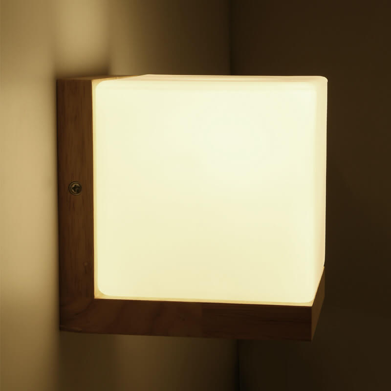 Maliben | Ecochic Cube Wall Lamp – Sustainable & Modern Design
