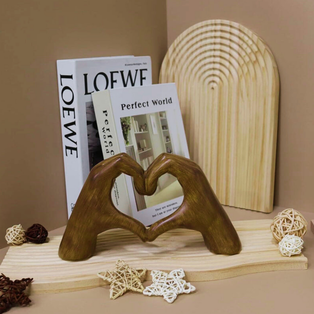 Maliben | Woodlove - Heart-Shaped Handicraft Made Of Oak Wood