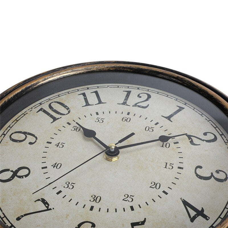 Maliben | Vintage Retro Wall Clock With Wood Look – Timeless Design
