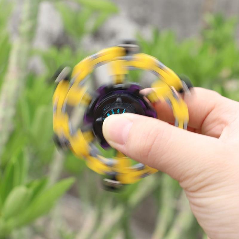 Maliben | Spinning Top With Deformation Chain