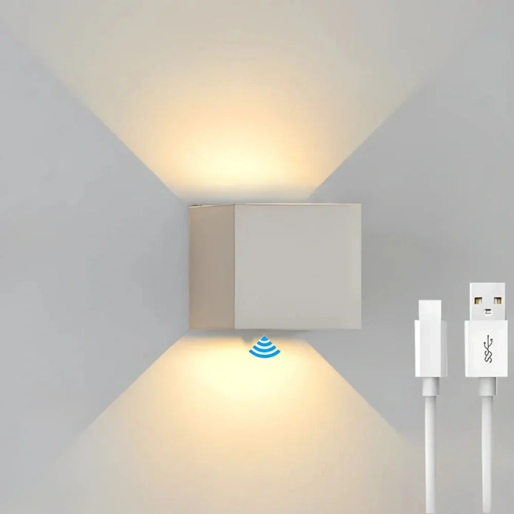 Maliben | Adjustable Wall Light