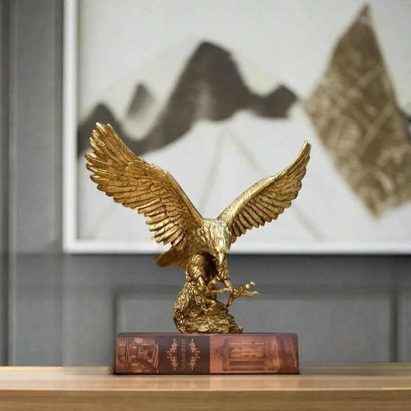Maliben | Golden Eagle Statue – Luxury Decor
