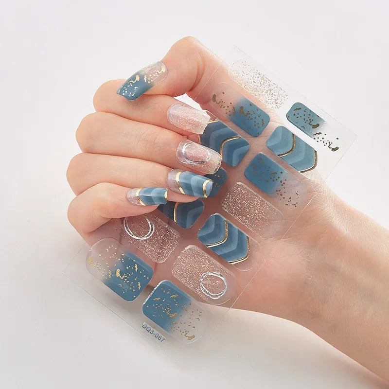 Maliben | Glitznail – Festive Christmas Nails Quick, Complete Without Salon