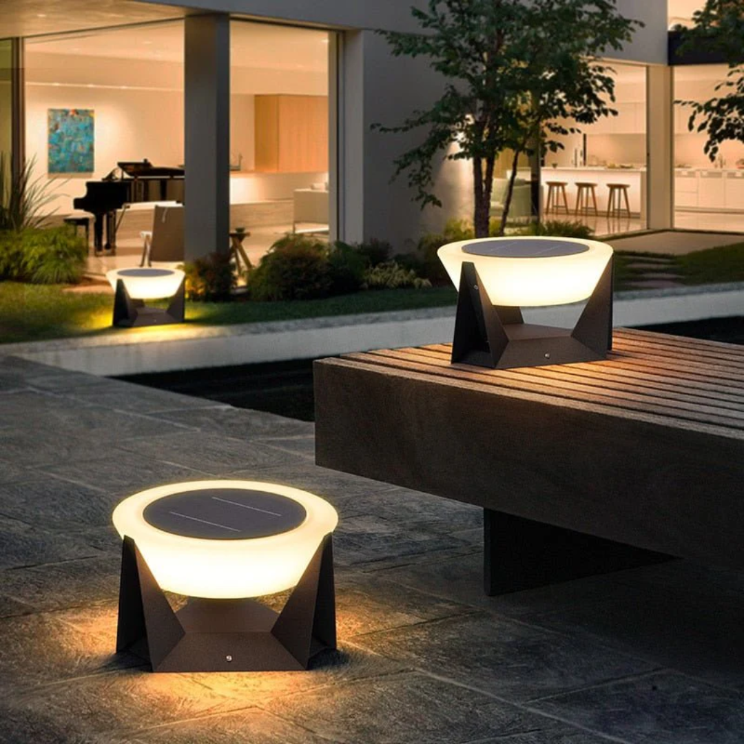 Maliben | Stylish Solar-Powered Outdoor Lamp