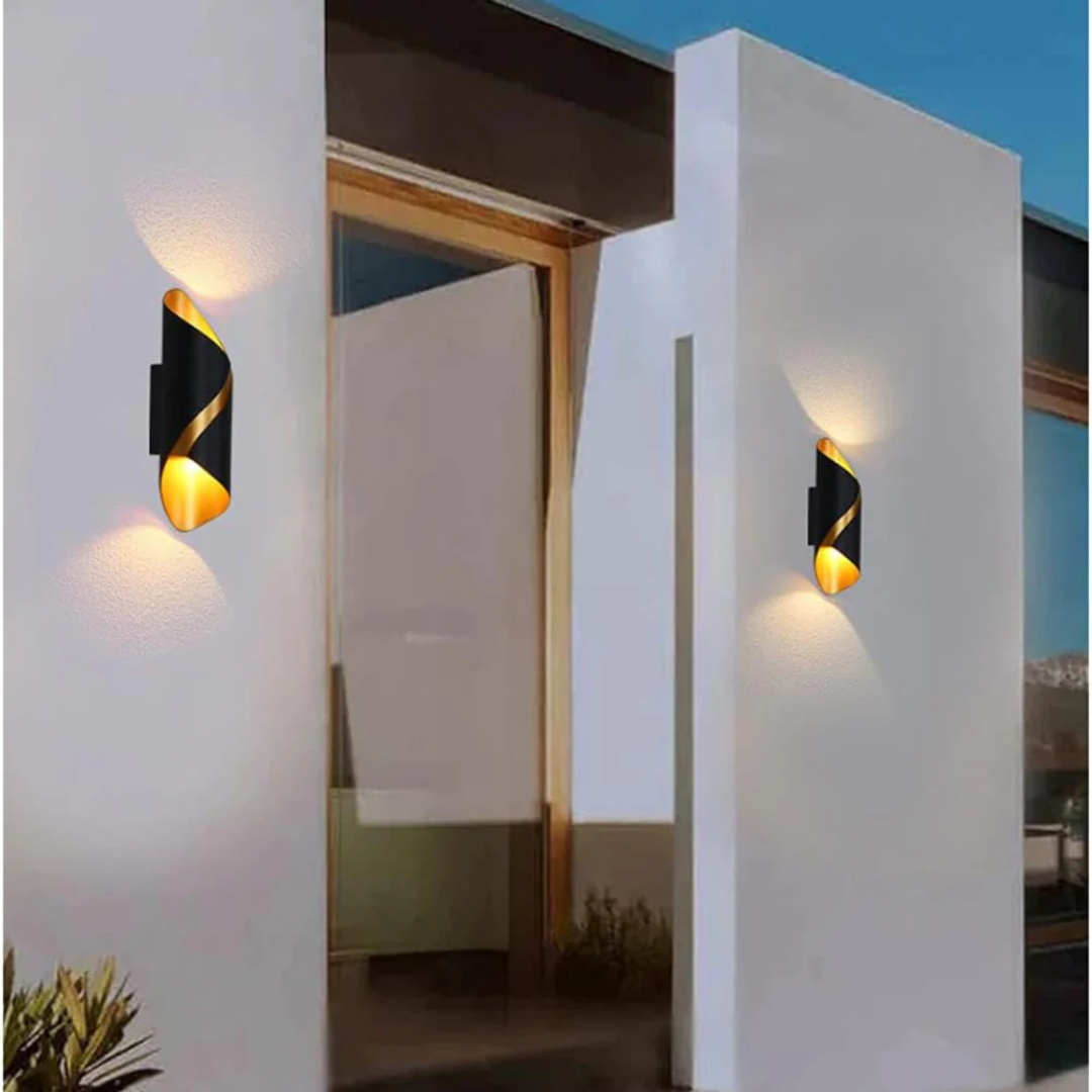 Maliben | Glowing Outdoor Wall Lamp