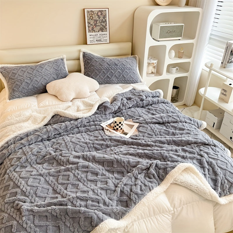 Maliben | Vintage Luxe Reversible Fleece Blanket - Essential For Winter