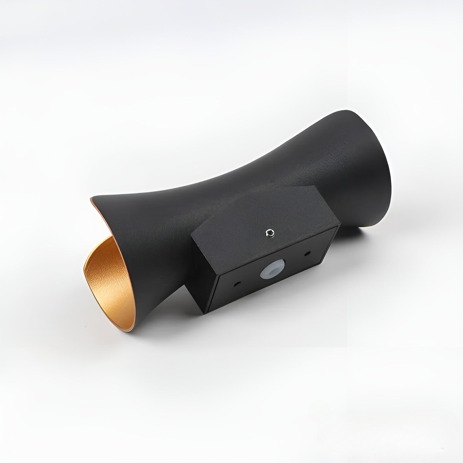 Maliben | Luxuria Outdoor Wall Lamp - Urbanglow Led Lighting