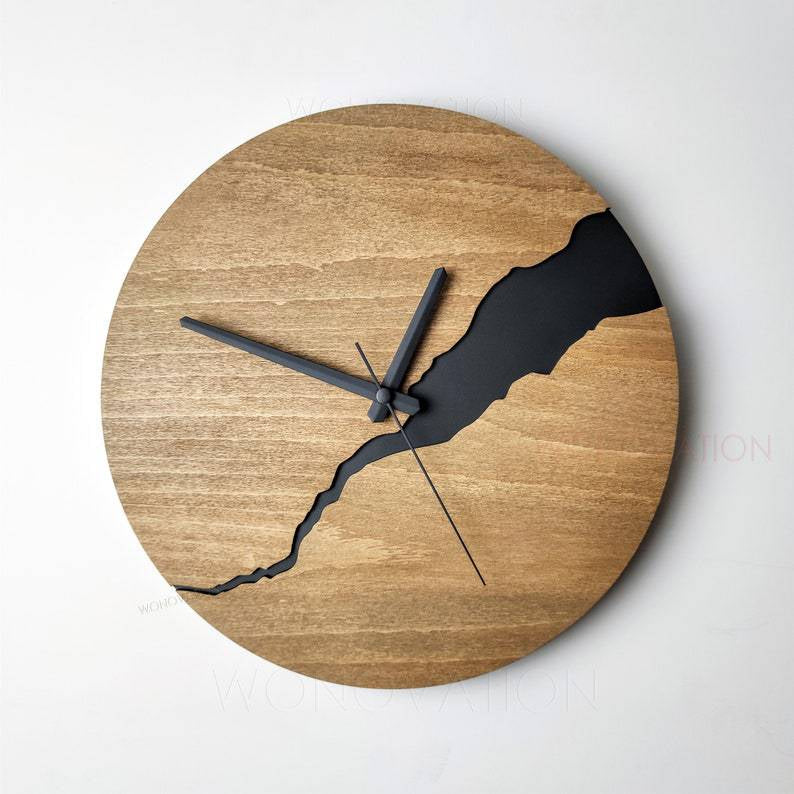 Maliben | Surrealistic Wall Clock - Artistic Time Indication In Black
