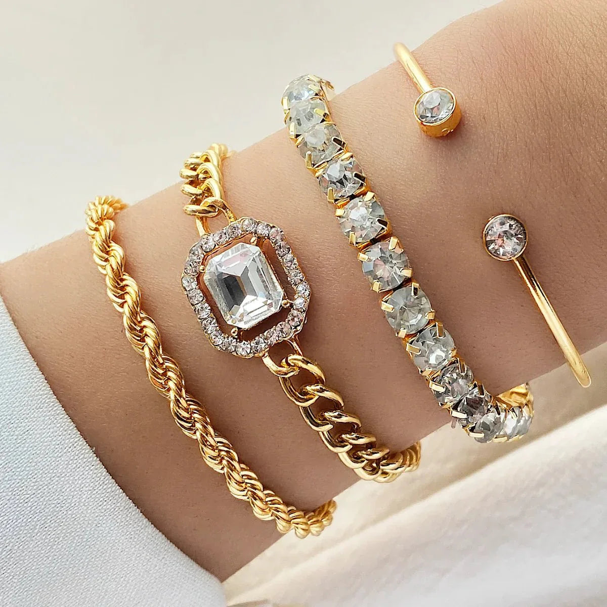 Maliben | 4pcs Diamond Shimmer Bracelet Stack