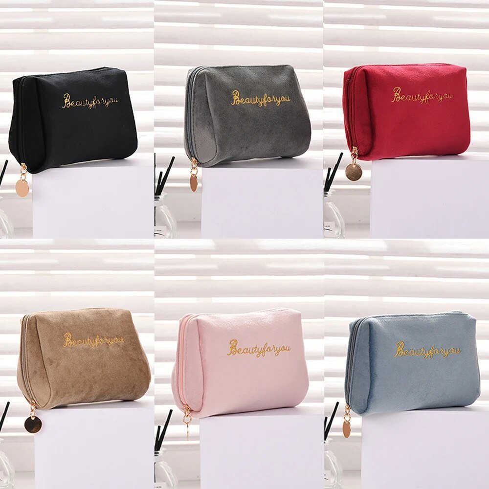 Maliben | Velvetchic - Elegance And Practicality - Chic Makeup Bag