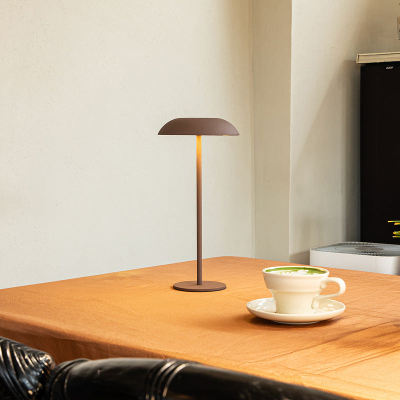 Maliben | Iron Elegance Lamp