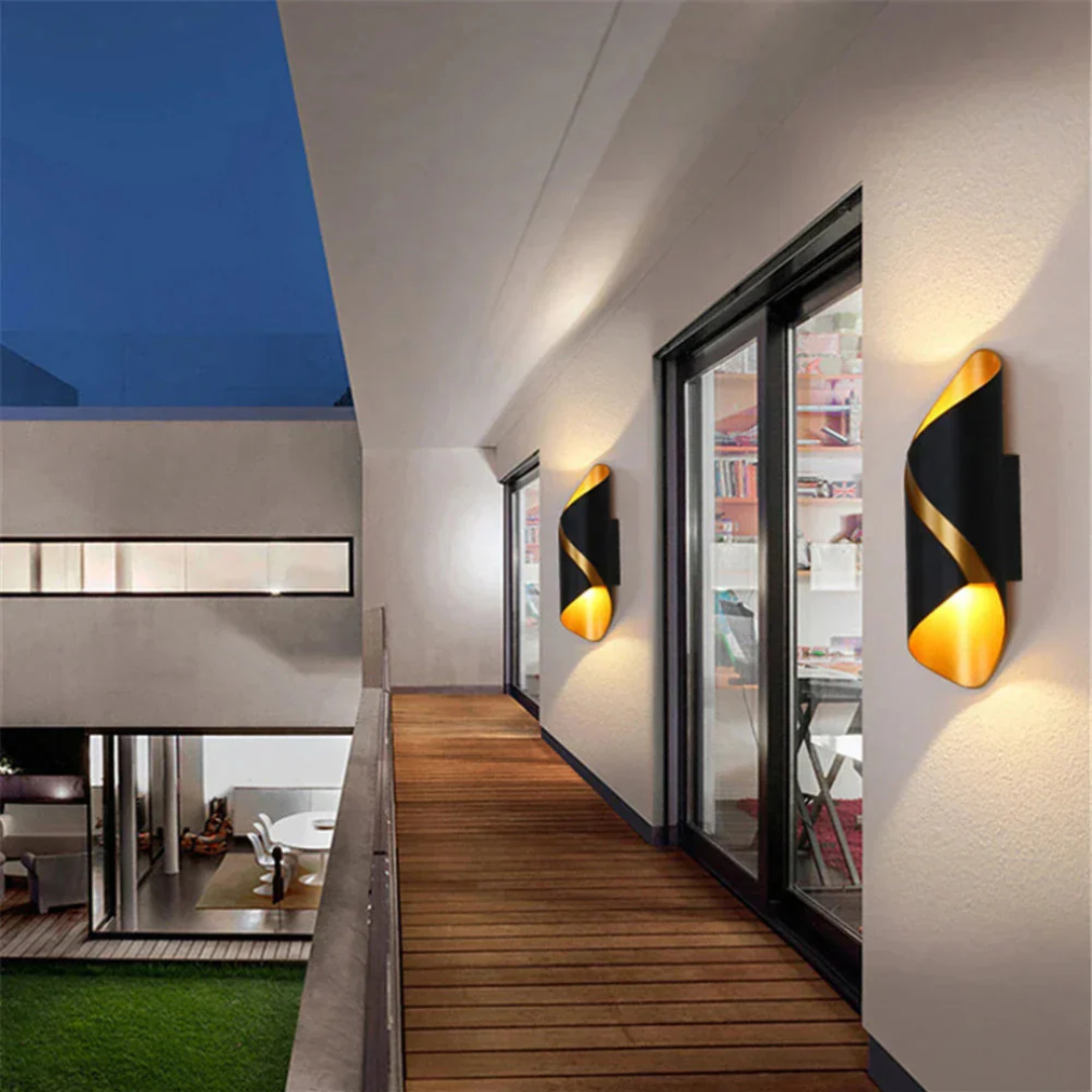 Maliben | Glowing Outdoor Wall Lamp