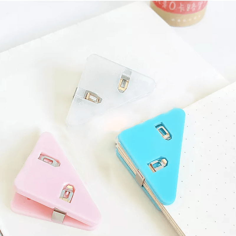 Maliben | Triangular Data Closure Clips