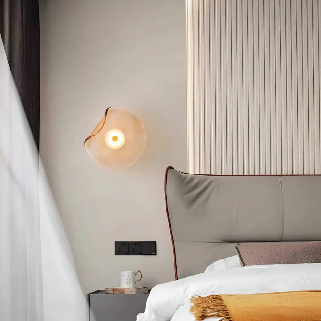 Maliben | Curved Glass Wall Lamp