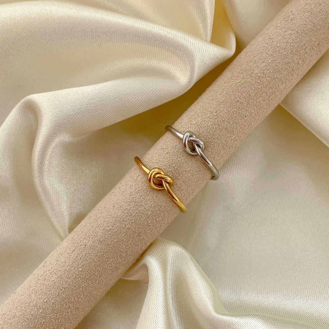 Maliben | Dainty Heart Knot Bond Ring