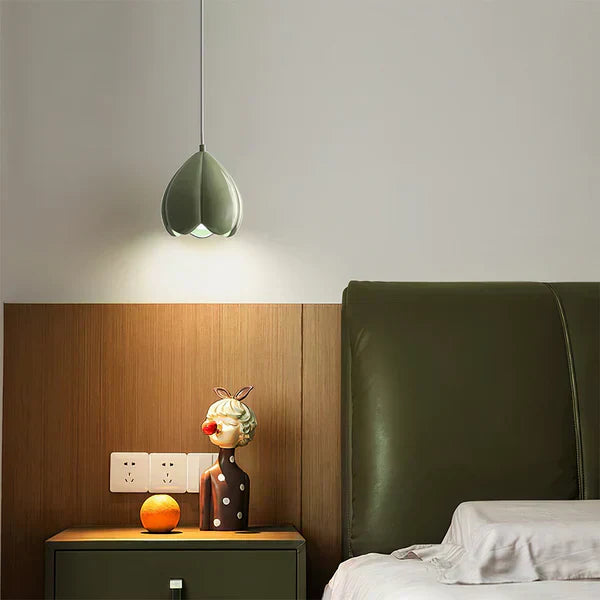 Maliben | Flowerglow Pendant - Elegant Cream-Colored Pendant For Warm Atmospheric Interiors