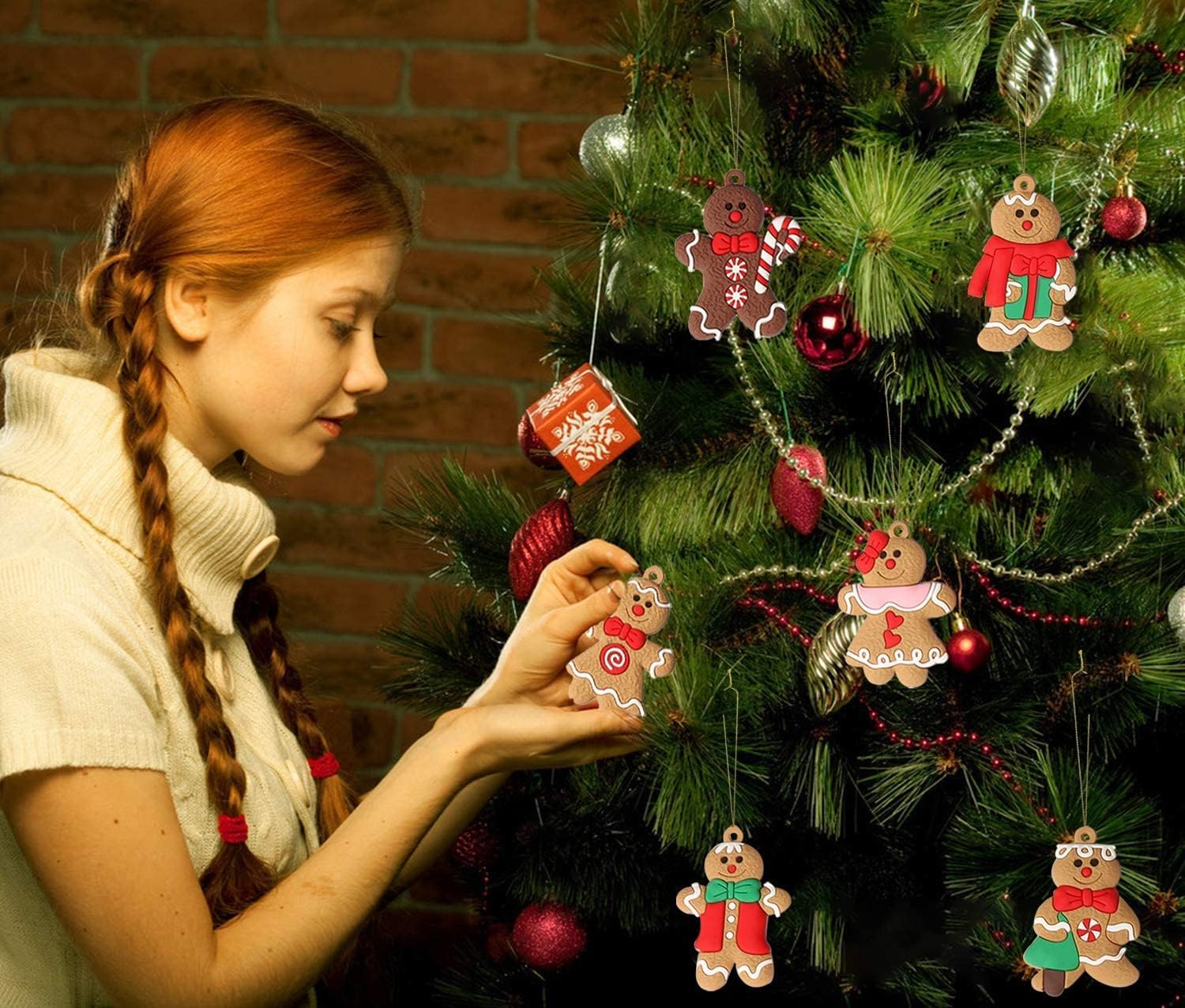 Maliben | Set Of 12 Gingerbread Ornaments - Sweetbakes