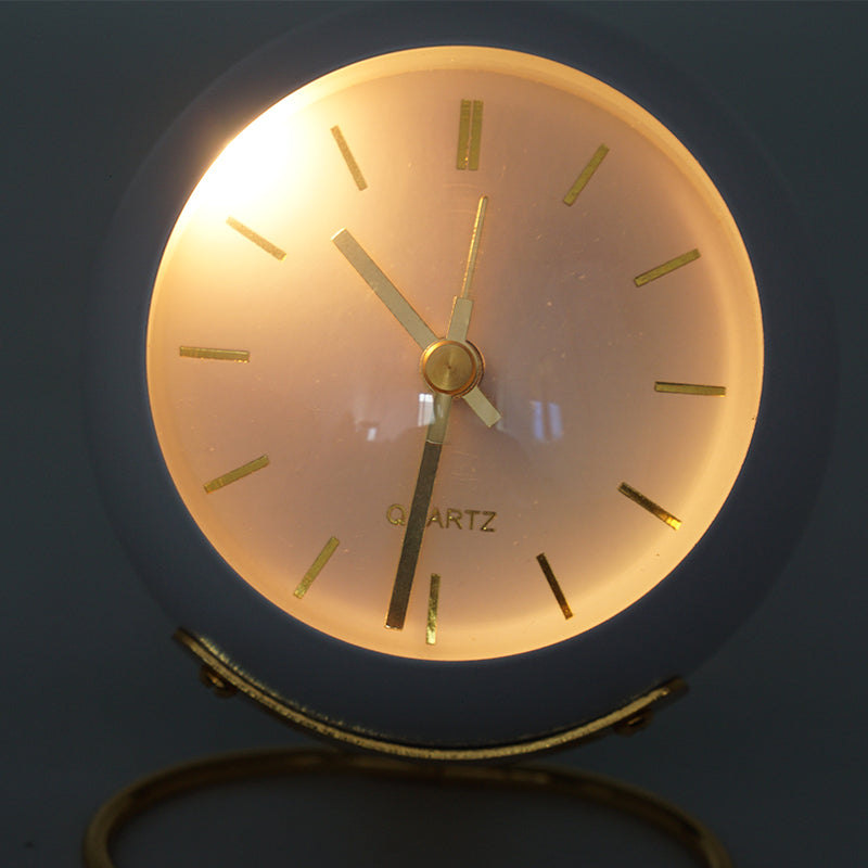 Maliben | Minimalistic round table clock