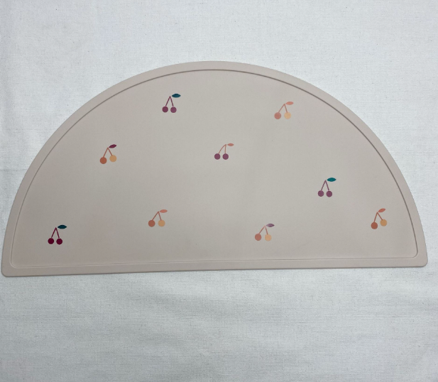 Maliben | Silicone Placemat For Kids – Non-Slip Table Mat In Crescent Shape