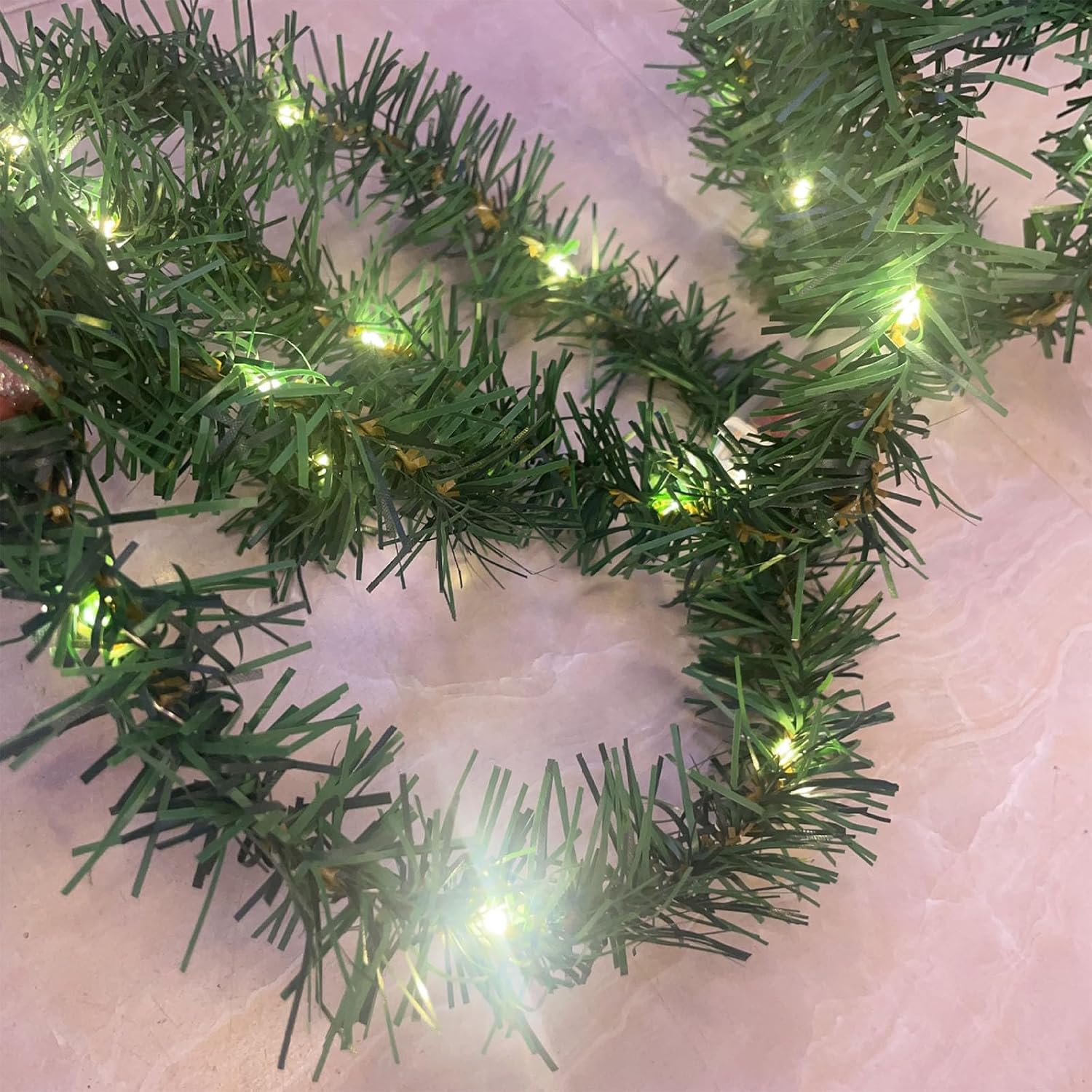 Maliben | EverWall – The Space-Saving Christmas Tree For Any wall