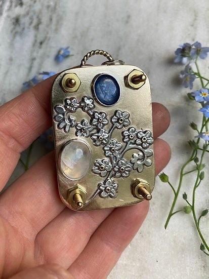 Maliben | Mini Flower Press | Compact Botanical Keepsake Maker | Portable Craft Tool