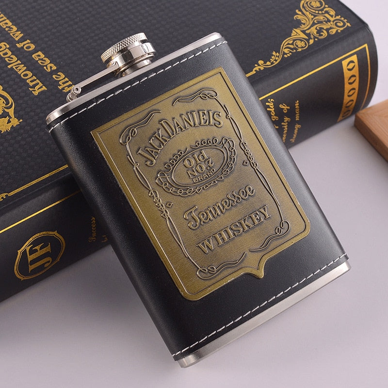 Maliben | 8oz Whisky Bottle made of Stainless Steel Alcohol Funnel Hip Flask Embroidered Golden Silk Fabric Packaging Gift Box Set