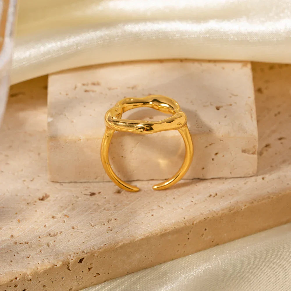 Maliben | 18k Melted Flower Open Ring