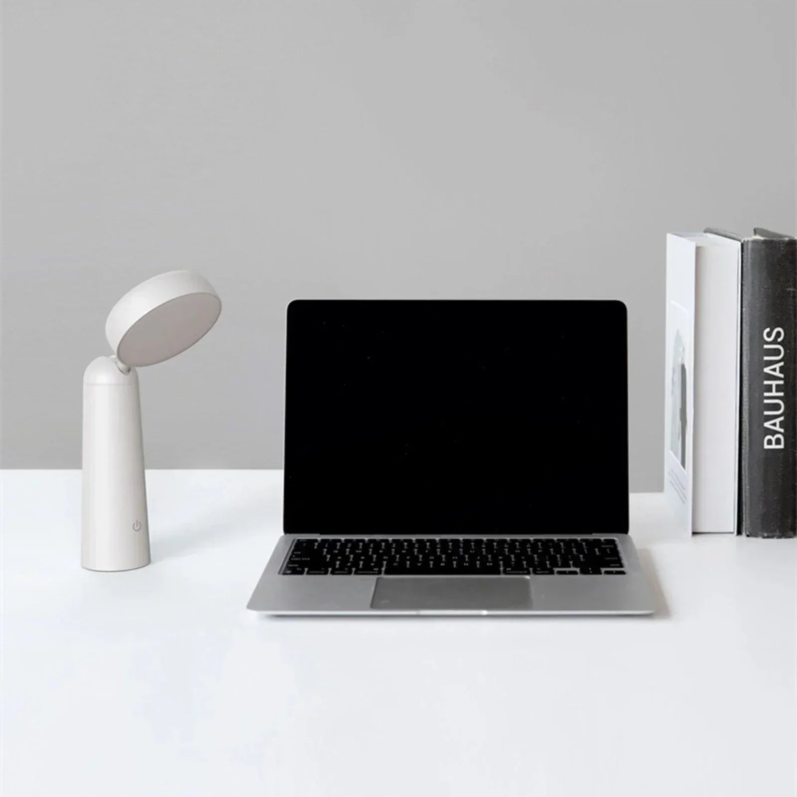 Maliben | Modern Black Table Lamp With Golden Accents – Luxury Led Lighting