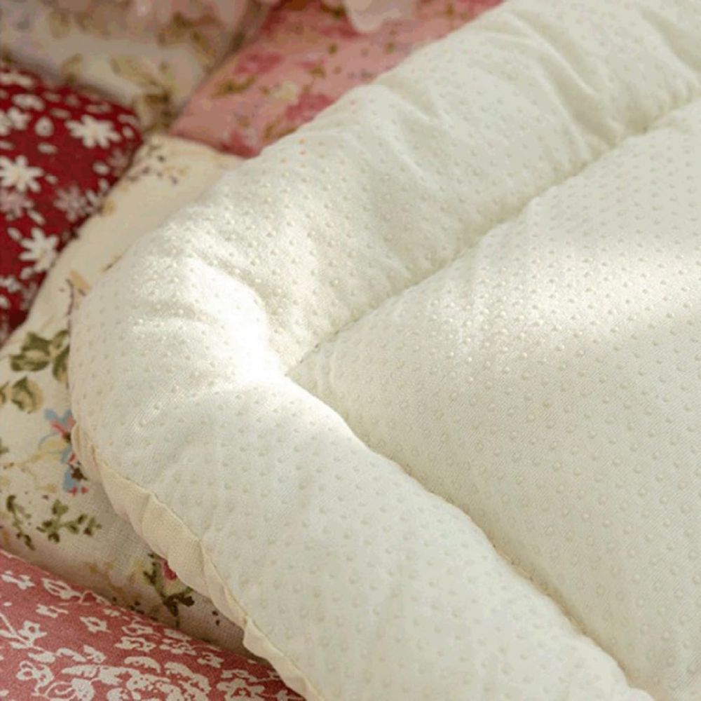Maliben | Floral Bloom Quilted Sofa Cover