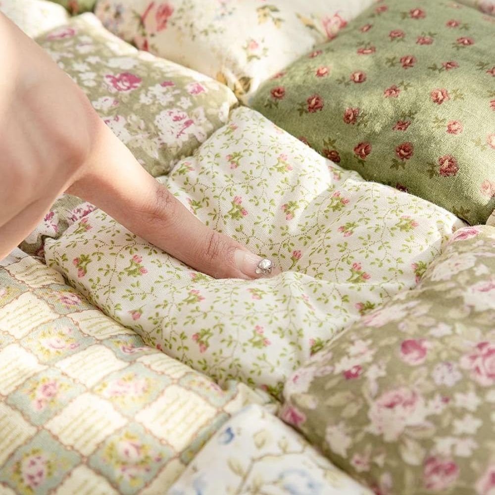 Maliben | Floral Bloom Quilted Sofa Cover